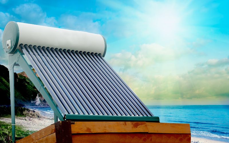 So sánh máy năng lượng mặt trời và máy nước nóng điện