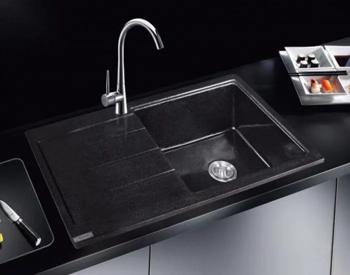 Nên mua chậu rửa chén bằng đá hay inox?